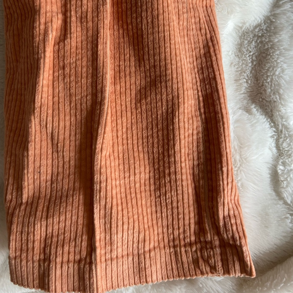 Levi’s flared corduroy trousers - Picture 2 of 6